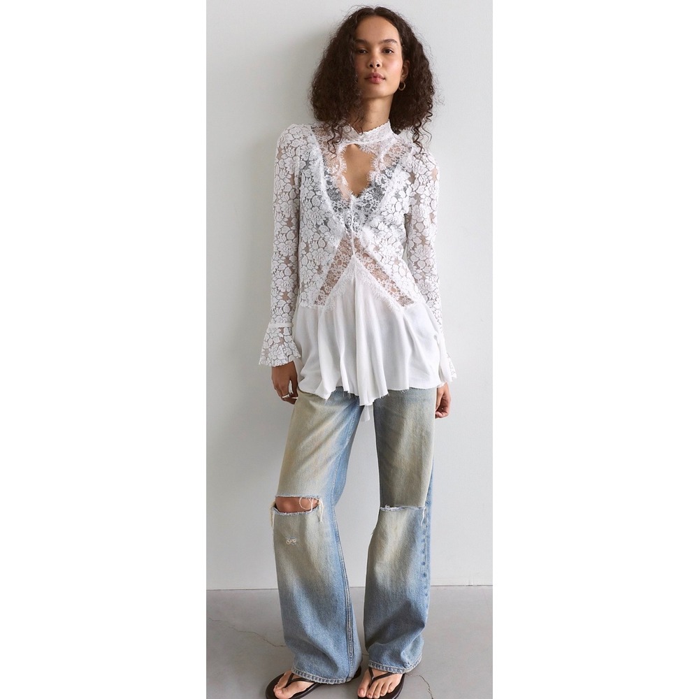 First crush Lace Tunic NWOT ivory